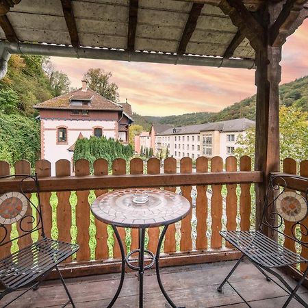 Bismarck Apt Mit Schoenem Balkon Bad Ems Bagian luar foto