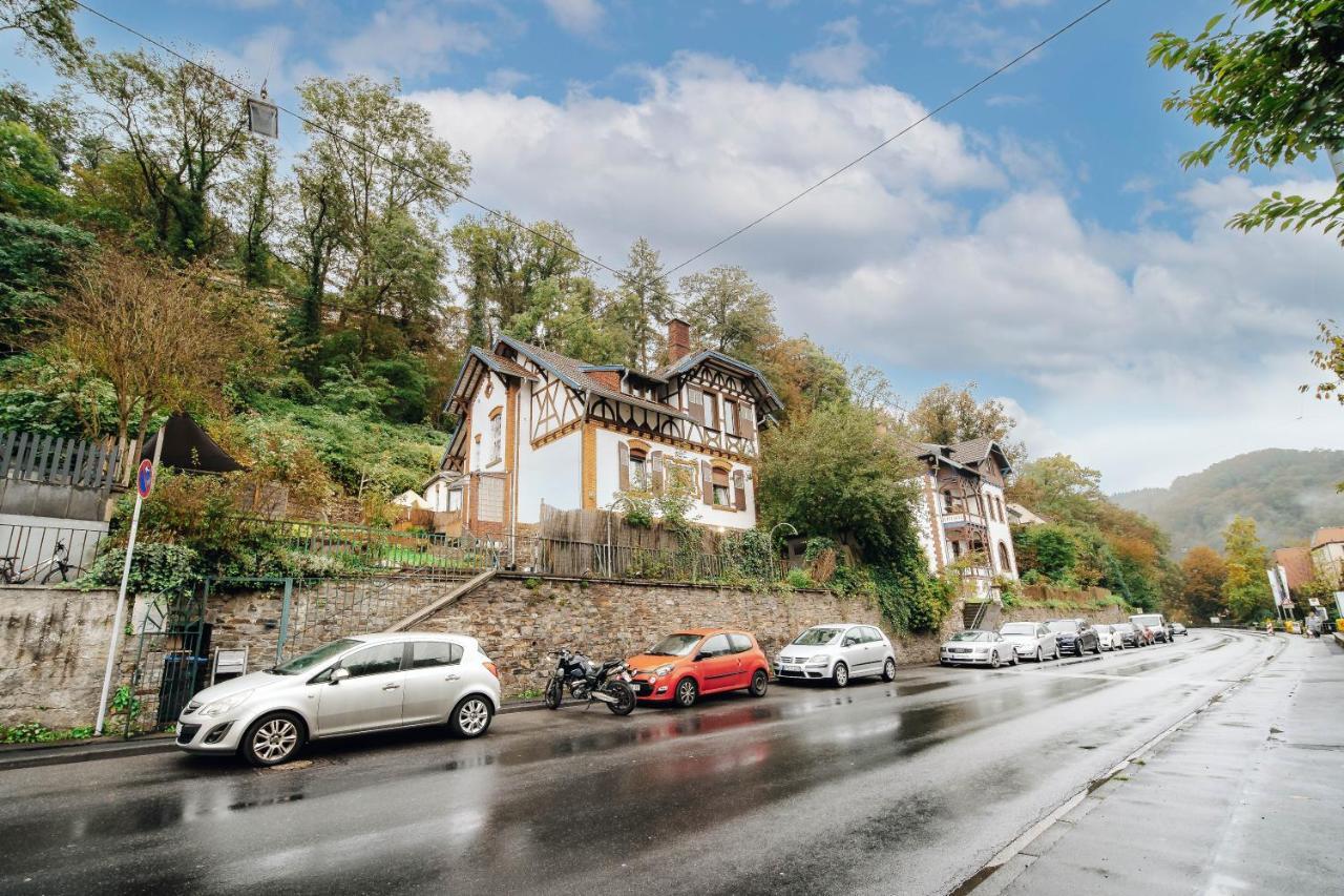 Bismarck Apt Mit Schoenem Balkon Bad Ems Bagian luar foto