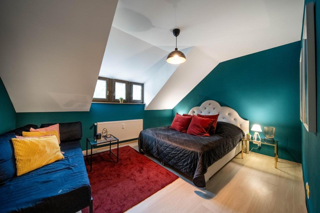 Bismarck Apt Mit Schoenem Balkon Bad Ems Bagian luar foto