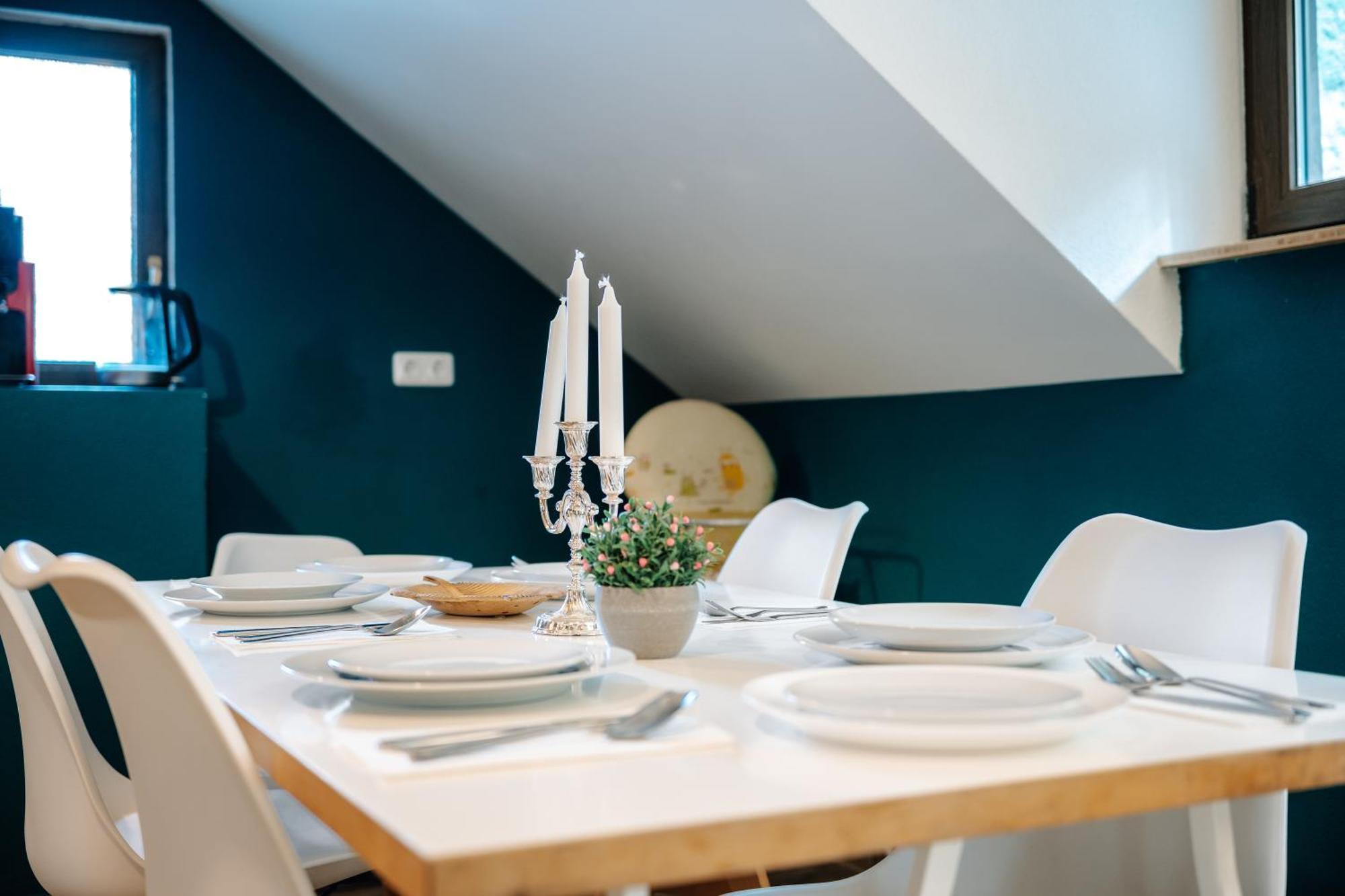 Bismarck Apt Mit Schoenem Balkon Bad Ems Bagian luar foto